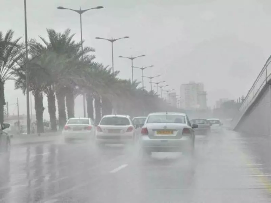 الأرصاد الجوية تُحذّر من أمطار رعدية وتقلبات جوية بولايات عدة