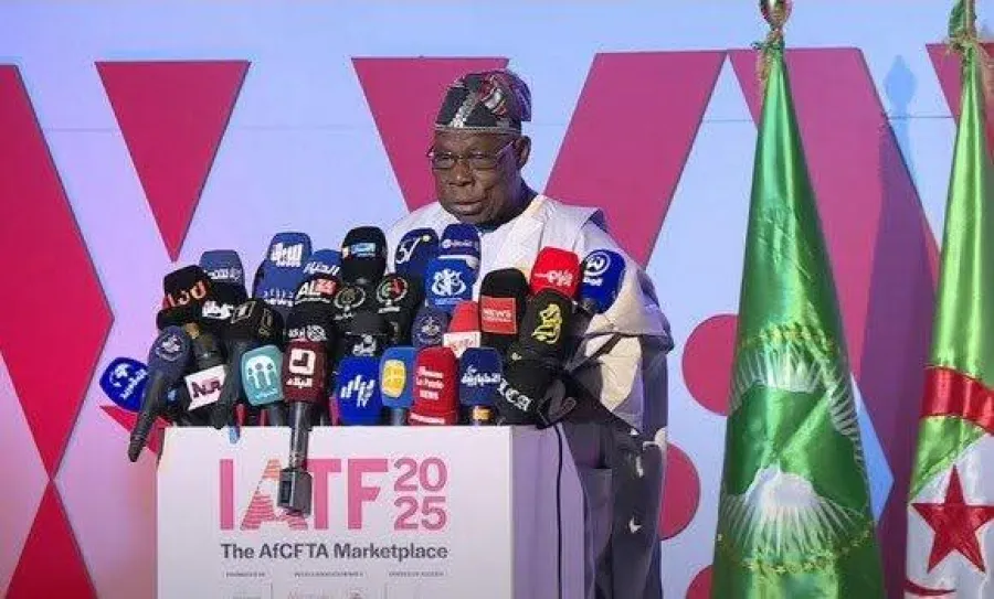أوباسانجو: معرض الجزائر تجاوز التوقعات وأثبت قوة إفريقيا الموحدة
