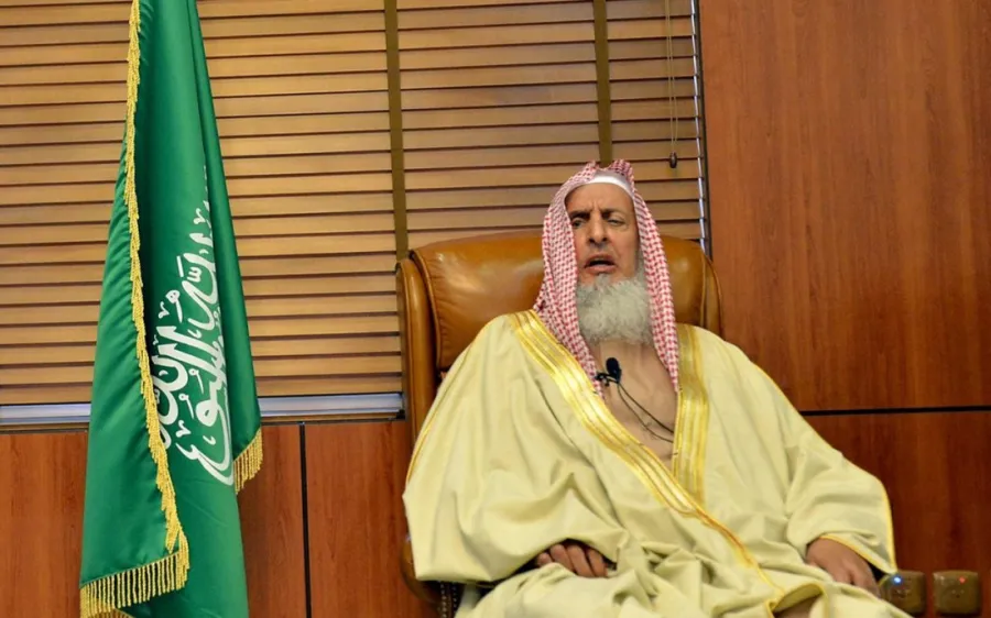 وفاة مفتي المملكة السعودية الشيخ عبدالعزيز آل الشيخ