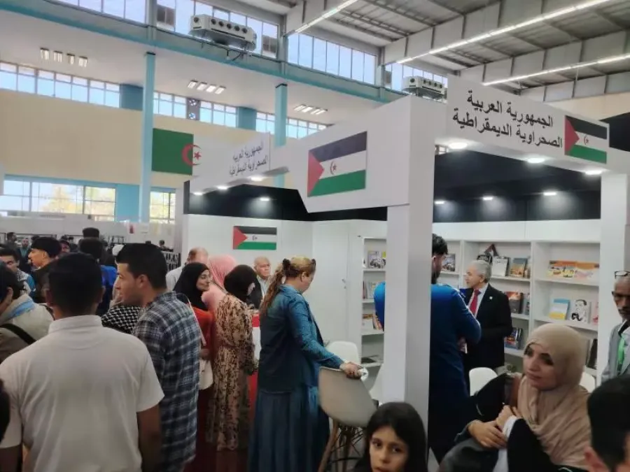 الجناح الصحراوي في صالون الجزائر للكتاب.. منصة لتعريف العالم بعدالة القضية الصحراوية