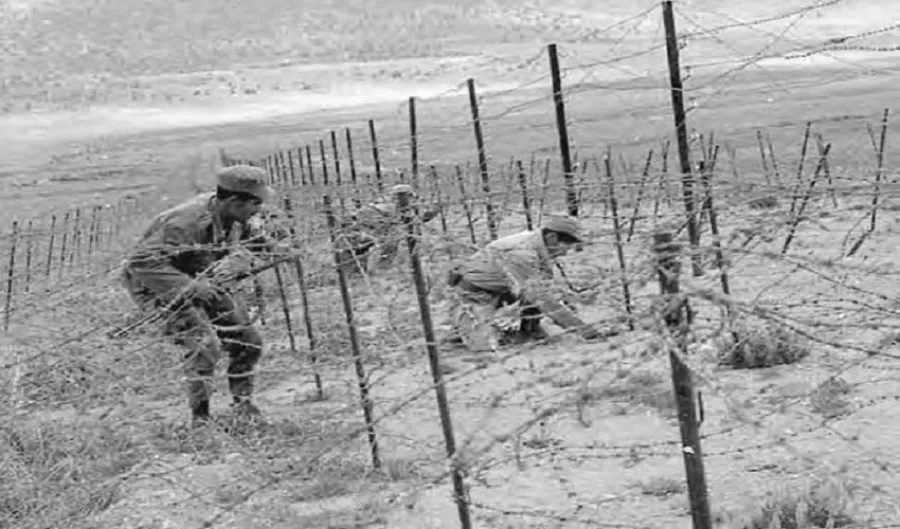 مسالك الحرية عبر الحدود..  شرايين سرّية أبقت الثورة حيّة