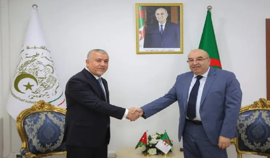 قويدري يبحث مع سفير الأردن سبل تعزيز التعاون في الإنتاج الصيدلاني 